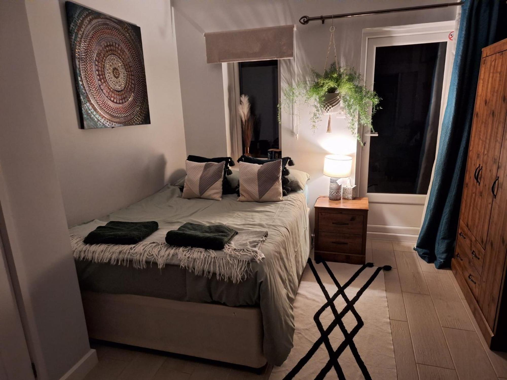 New, Stylish Studio Flat With Private Patio And Free On-Street Parking Check Out At 11Am Bournemouth Exterior photo